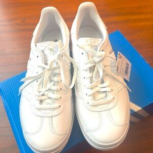 Adidas gazelle white platform